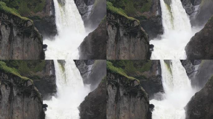 厄瓜多尔圣拉斐尔瀑布