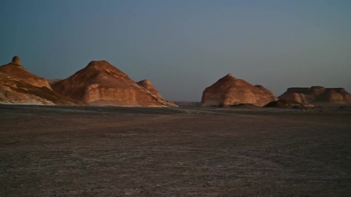 埃及白沙漠撒哈拉沙漠中惊人的岩石和沙丘