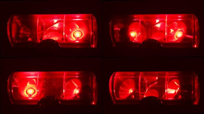 夜间警灯。