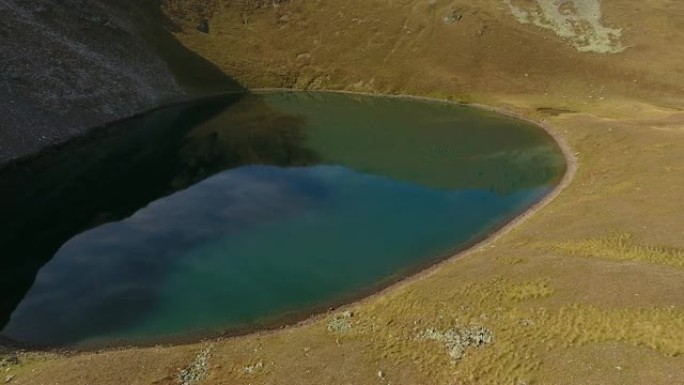 山湖 (西高加索)