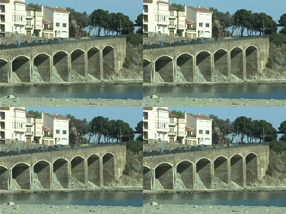 法国海边的桥梁