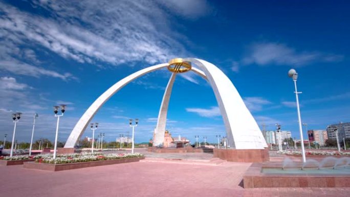 以哈萨克斯坦共和国第一任总统在阿克托比市的timelapse hyperlapse命名的公园