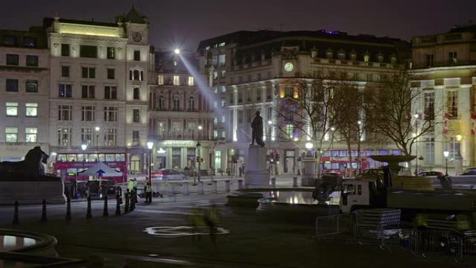 平移，特拉法加广场/夜间炭化十字架的延时