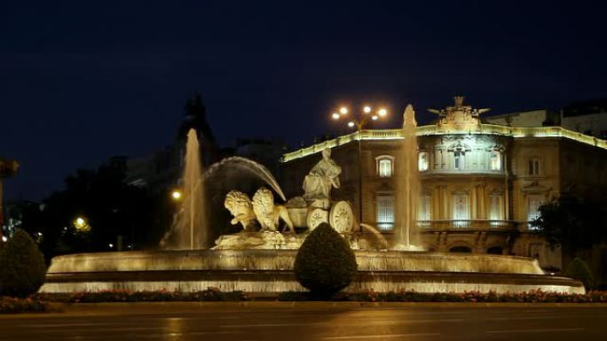西班牙马德里夜晚的西贝莱斯喷泉 (高清)