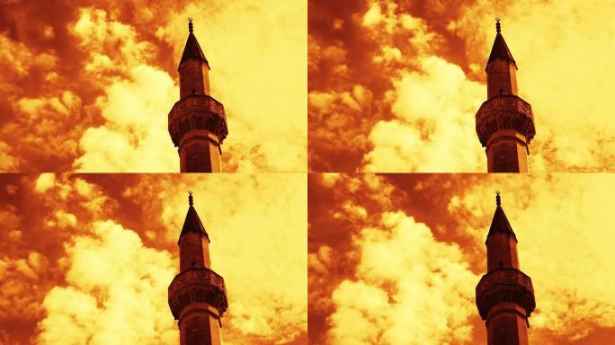 在清真寺的宣礼塔上经过的乌云时间流逝