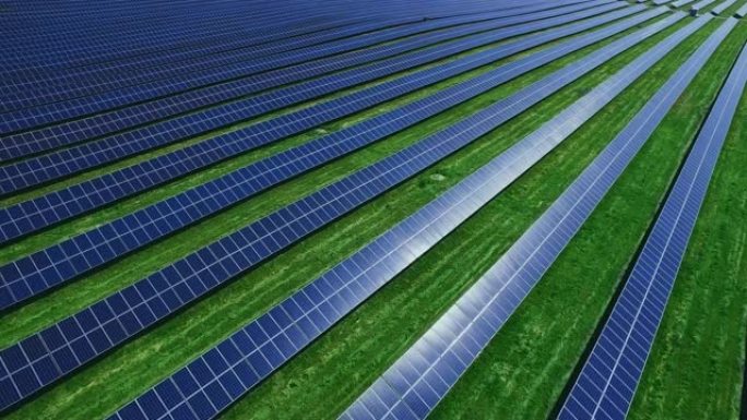 光伏太阳能电池板吸收阳光。直排太阳能电池