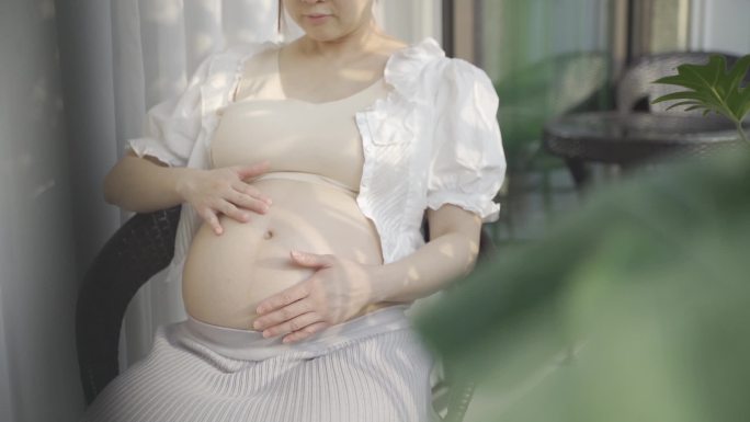 孕妇 怀孕 孕期 准妈妈 大肚子 家庭