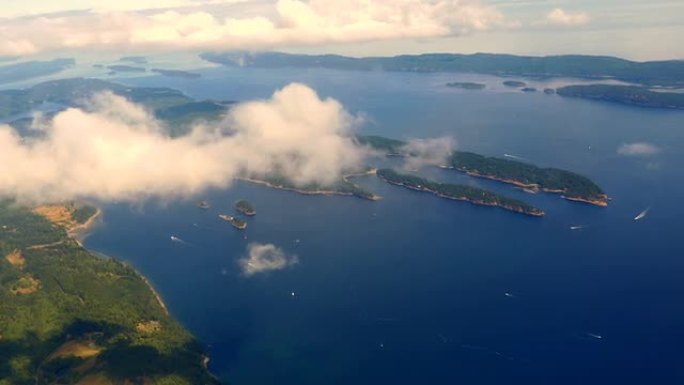 航拍盐泉岛，普雷沃斯特岛，海湾岛群岛在不列颠哥伦比亚省