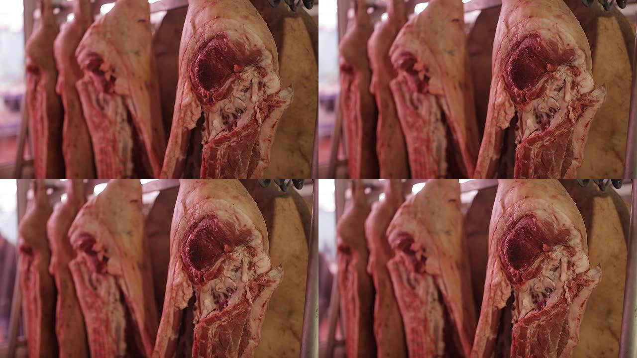 超市肉类部门的动物尸体。