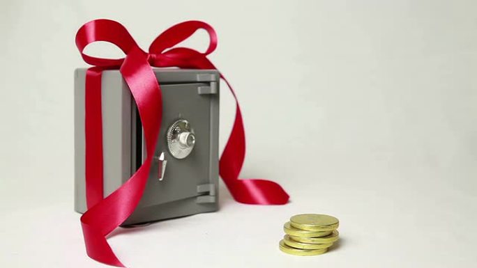 最好的礼物是一个魔盒!金币自己出现!