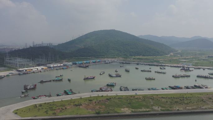 广东珠海大湾区洪湾中心渔港航拍视频