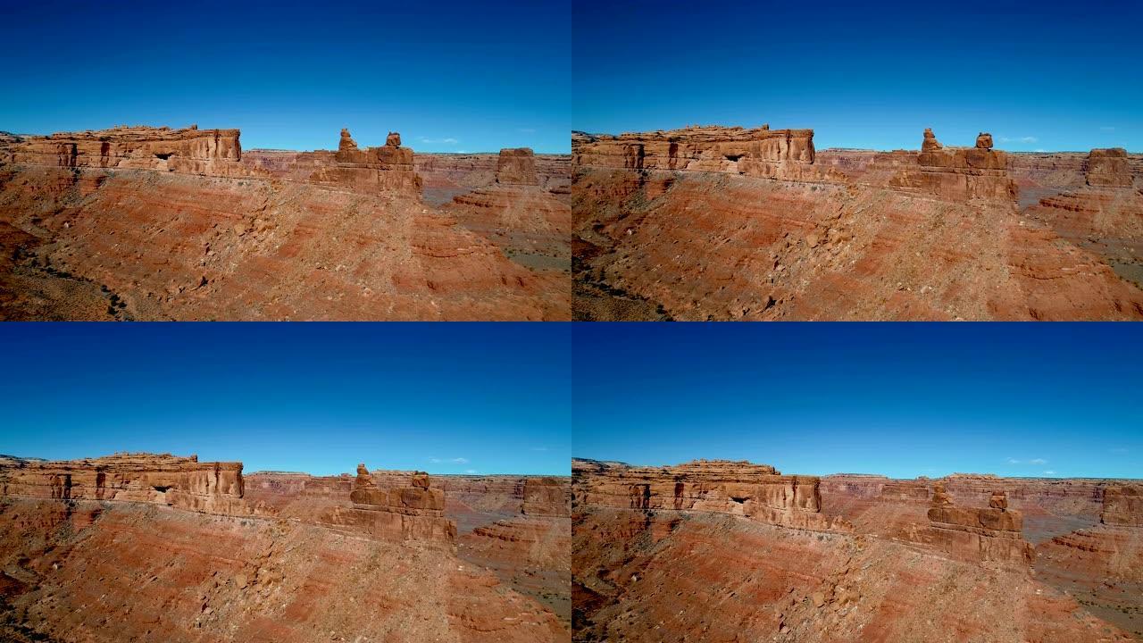 犹他州沙漠中的众神谷的红色岩石