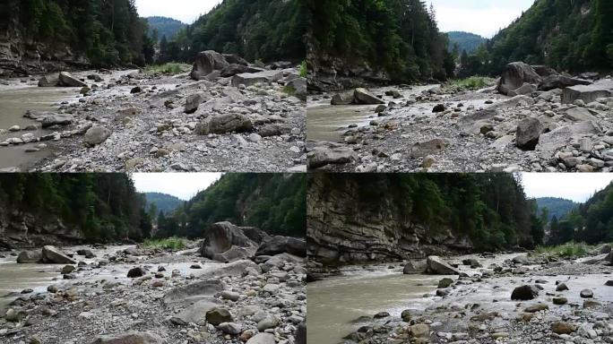 山河和石头。