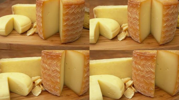 木制桌子上的法式奶酪。