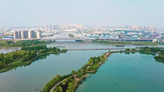 4K苏州吴中运河宝带桥、斜港大桥货船航拍