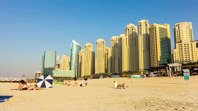阿拉伯联合酋长国太阳灯著名的迪拜码头海滩海湾全景4k延时