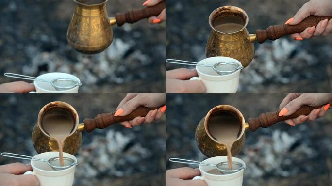 传统工艺在煤上煮土耳其咖啡。