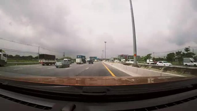 泰国高速公路上的POV驾驶时间流逝