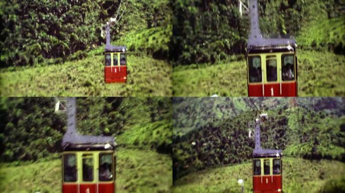 1974: 缆车缆车穿越茂密的丛林前往风景秀丽的瞭望台。