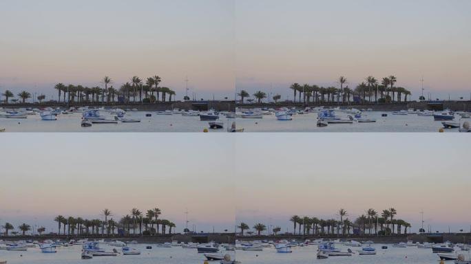 黄昏和兰萨罗特的宁静小港的肖像