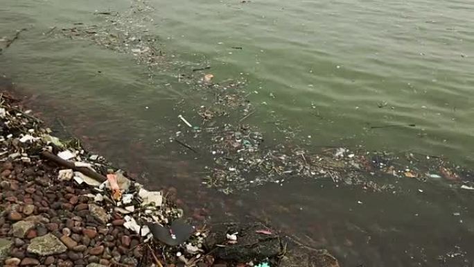 南海水污染