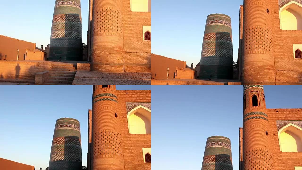 未完成的卡尔塔小尖塔。乌兹别克斯坦希瓦