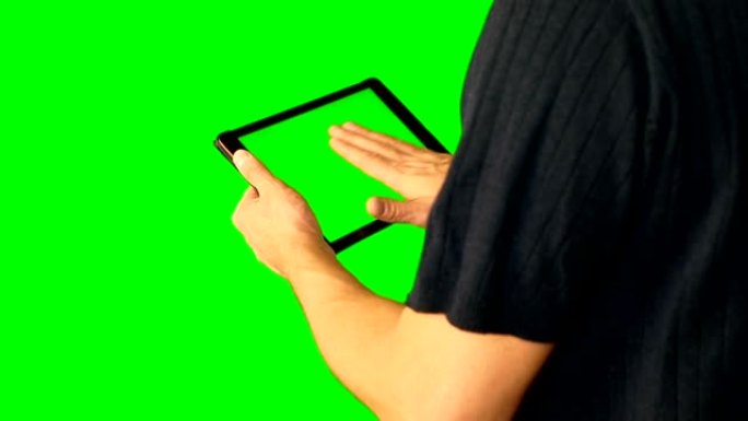 使用绿屏平板电脑的人在大屏幕上翻了一番。