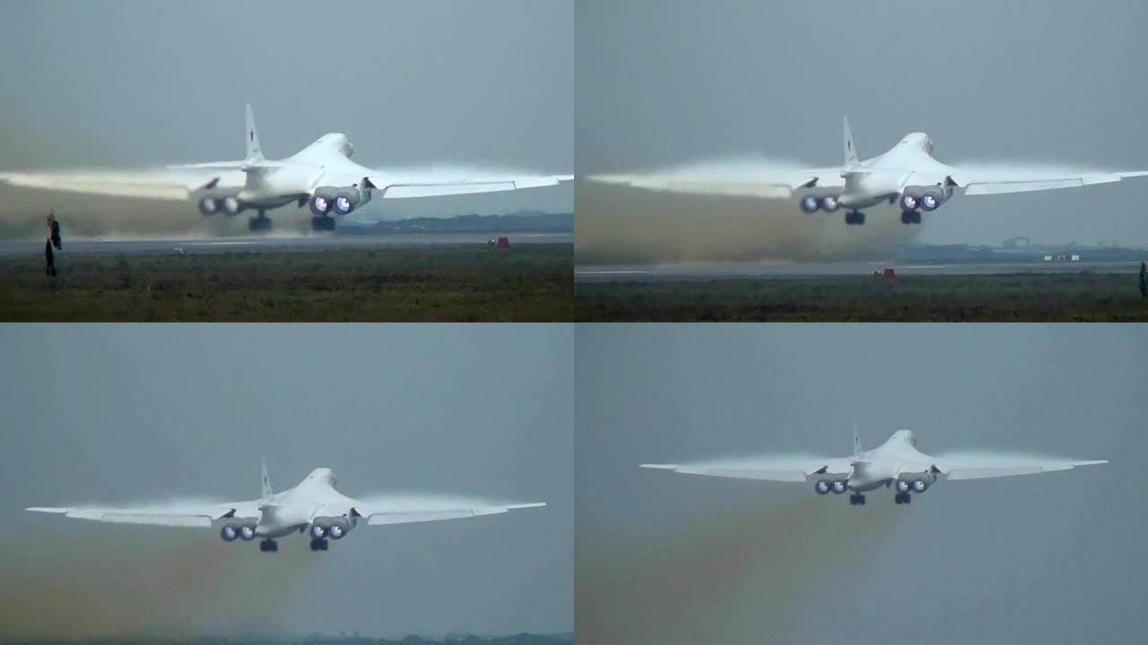 图-160加力燃烧器起飞