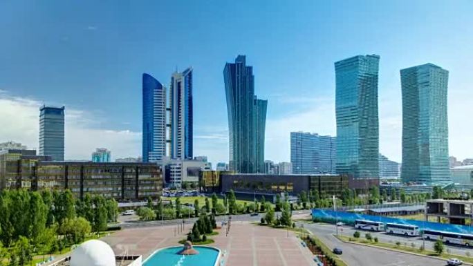 哈萨克斯坦首都阿斯塔纳的新商业区从屋顶延时