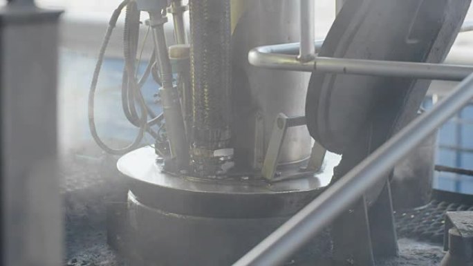 炼油厂蒸馏石油产品中的工艺汽化