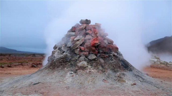 沸腾蒸汽火山温泉地热通风口岩石锥Myvatn冰岛