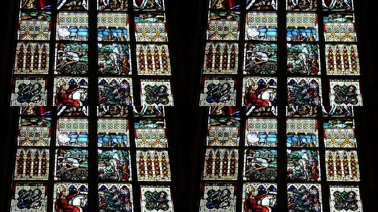 林茨圣母无染原罪大教堂的彩色玻璃窗