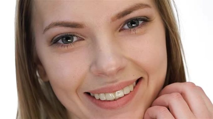 美丽的模特女孩化妆