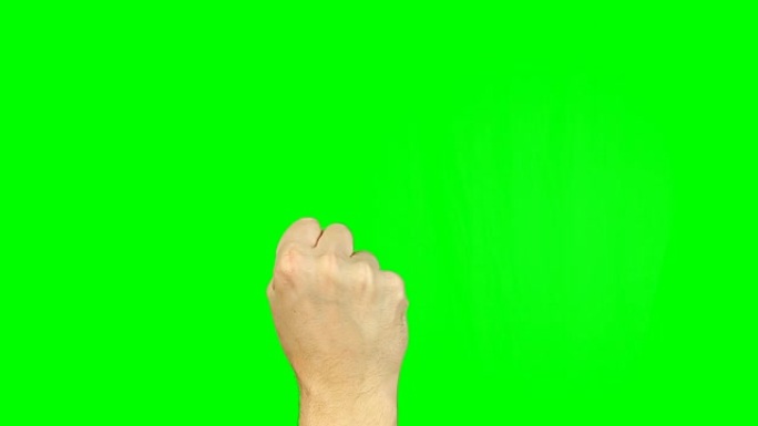 绿色屏幕上的胜利手势。胜利与和平情感的Simbol。镜头包含实心绿色，而不是阿尔法通道容易键控。男性