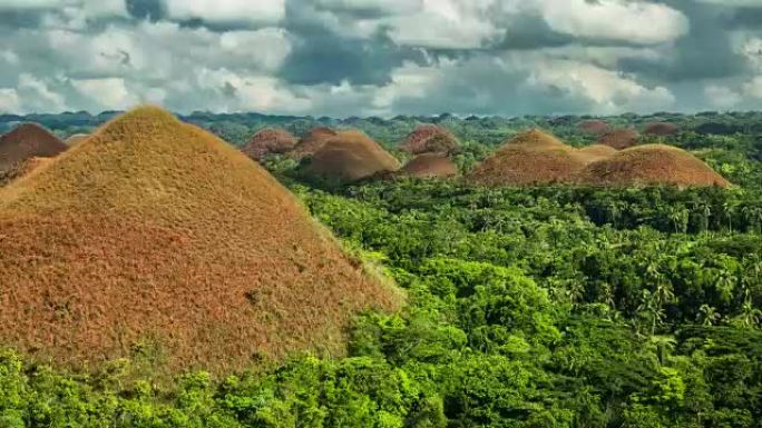 菲律宾薄荷岛巧克力山风景秀丽。菲律宾庞劳保和2016年8月