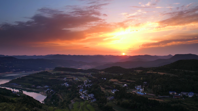 黄昏日落乡村美景延时