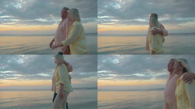 充满爱心的高级夫妇喜欢在海边散步