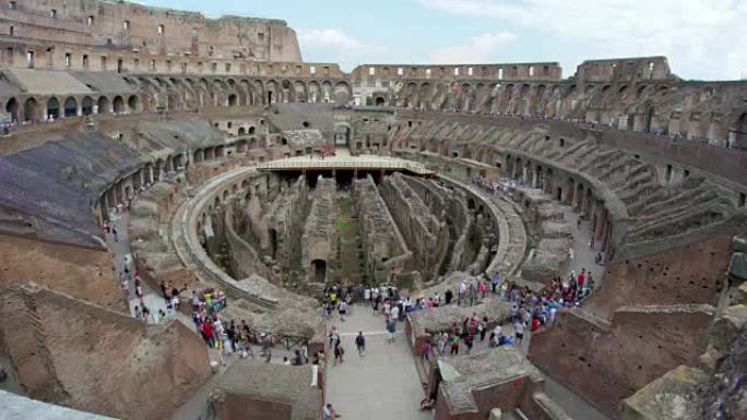 意大利罗马内部的圆形大剧场