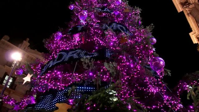 圣诞高粉色发光二极管灯树