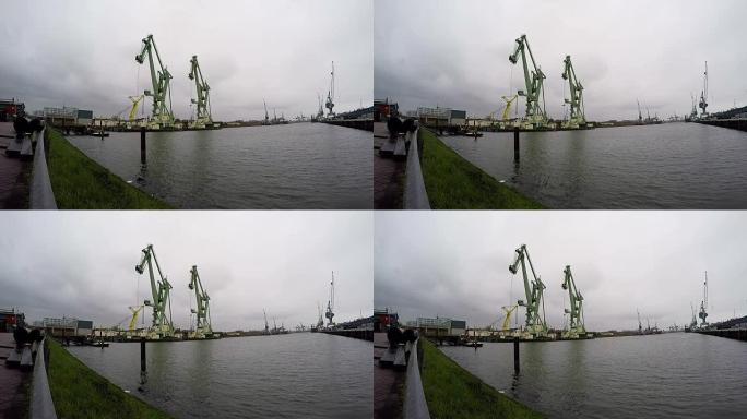 鹿特丹港码头起重机