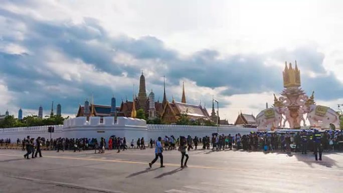 泰国神庙Wat Phra Kaew的人的延时拍摄