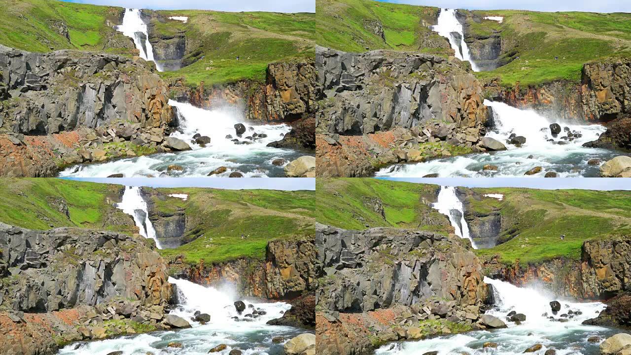 冰岛南部的高瀑布景观