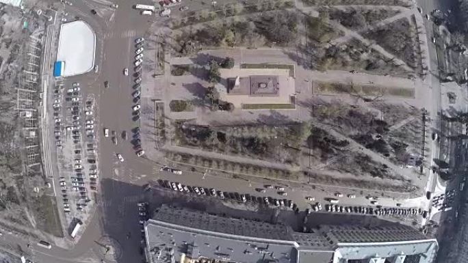 伏尔加格勒阵亡士兵广场，鸟瞰图