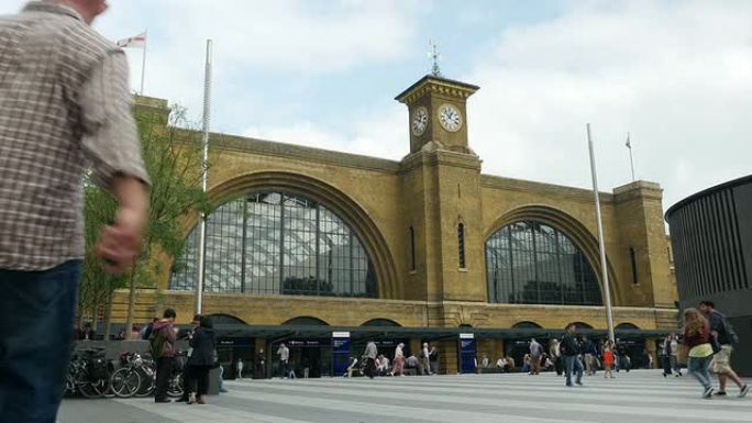 伦敦国王十字火车站外部。