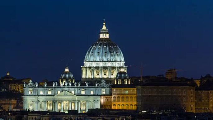 意大利罗马平西奥地标的圣彼得大教堂夜景延时