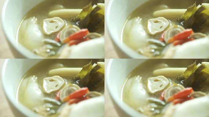 泰国菜，供应汤山药鱿鱼汤