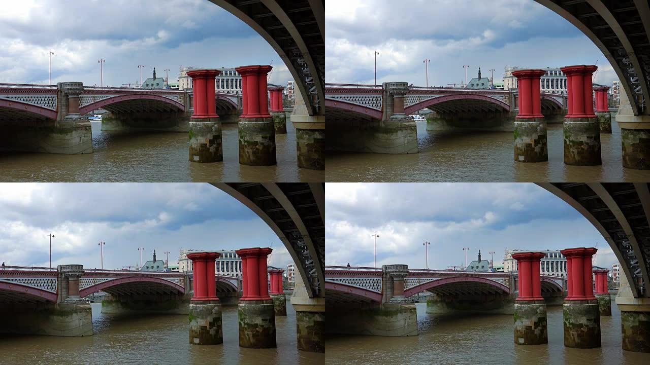 伦敦黑修士桥