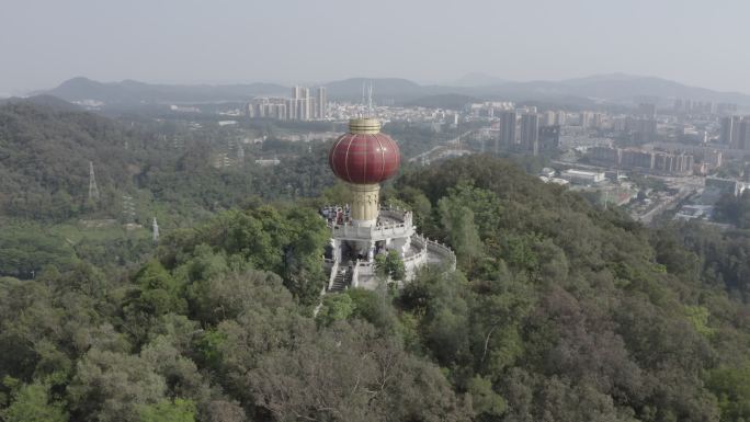 广东省东莞航拍旗峰山国贸地标旗峰公园