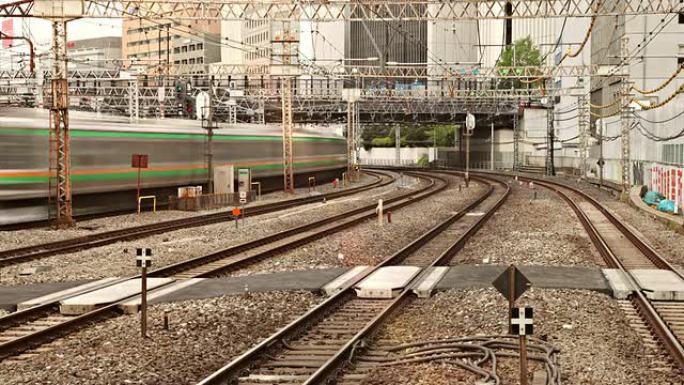 东京火车时间流逝