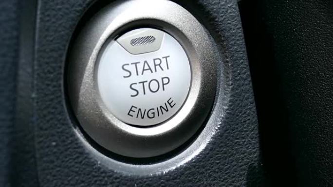 汽车车辆中的手指按压启动停止按钮